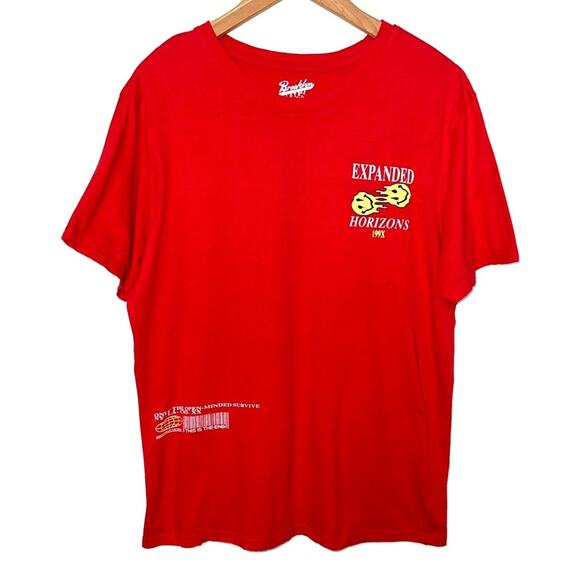Brooklyn Cloth Men’s “Expanded Horizons” Red Graphic T-Shirt Size XL - Picture 1 of 11